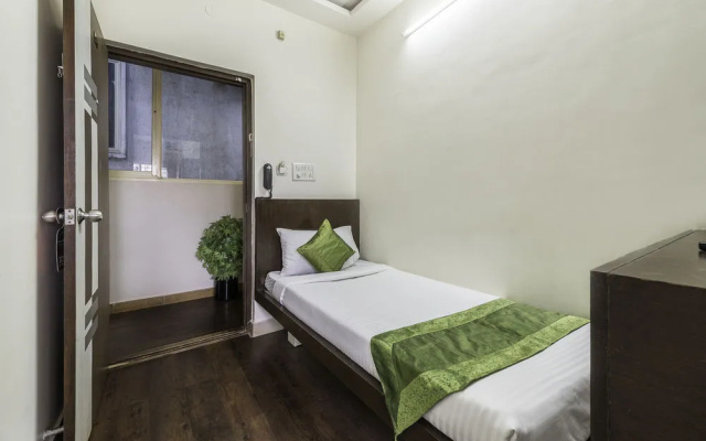 Hotel Scarlet by Elephant Stays