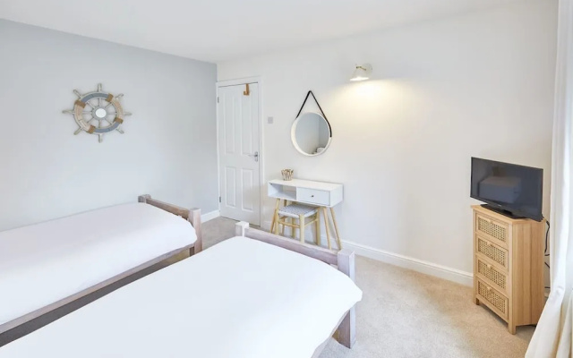 Host Stay Beach Retreat