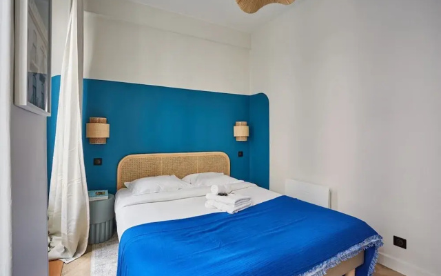 Charming & Modern Duplex Apartment Center of Paris