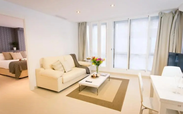 Holidays2Malaga Superior Apartment Granada