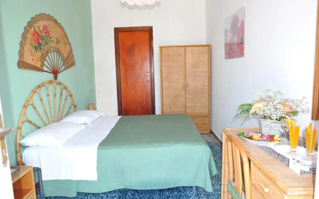 Villa Raffaela B&B