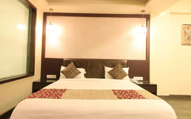 Hotel Mittal Avenue