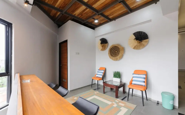 Urbanview Hotel Puri Indah