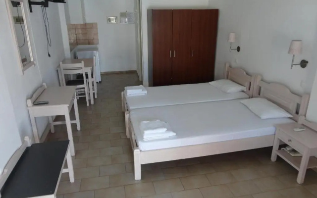 Lianos Hotel Apartments