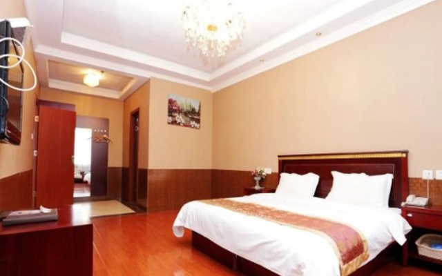 GreenTree Inn HeBei TangShan QianAn Junhe Plaza Business Hotel