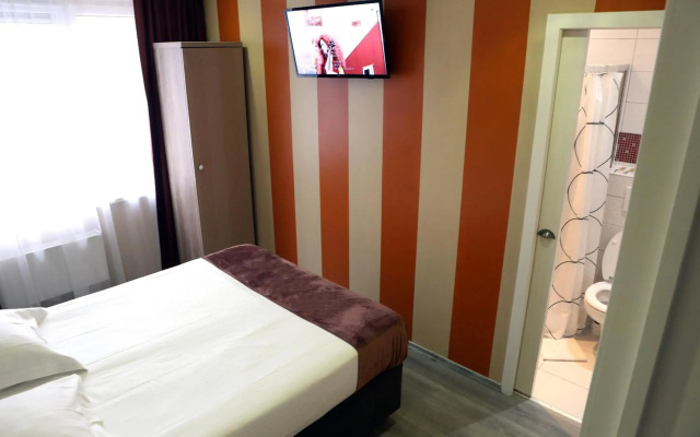 Hotel Phenix