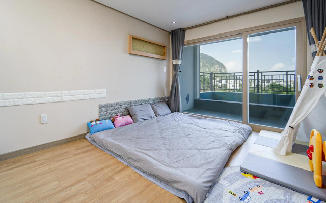 Seogwipo Narsha Resort