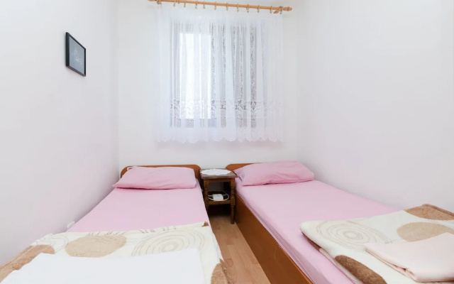 Apartment Besima