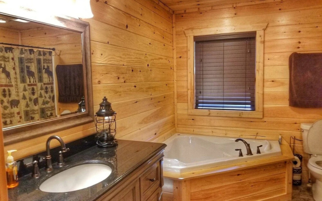 Streamside Hideaway- Copperhill TN