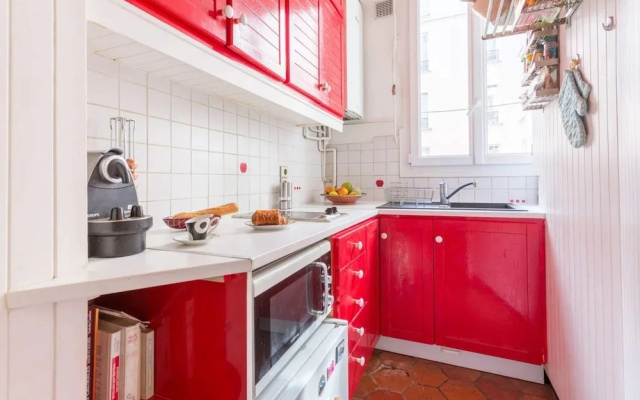 Very Comfortable and Authentic Apartment