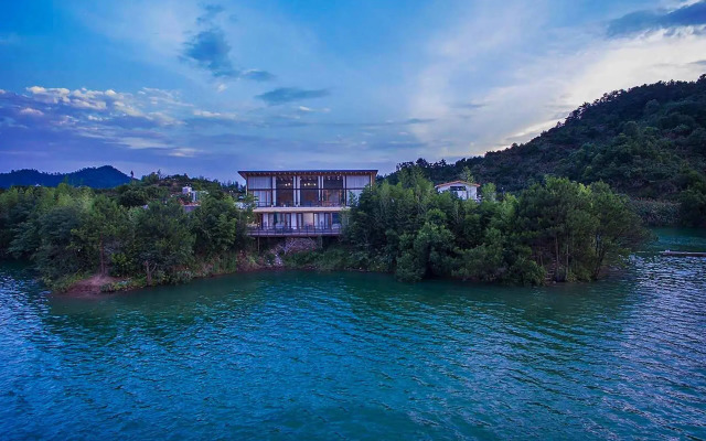 Fishman homestay