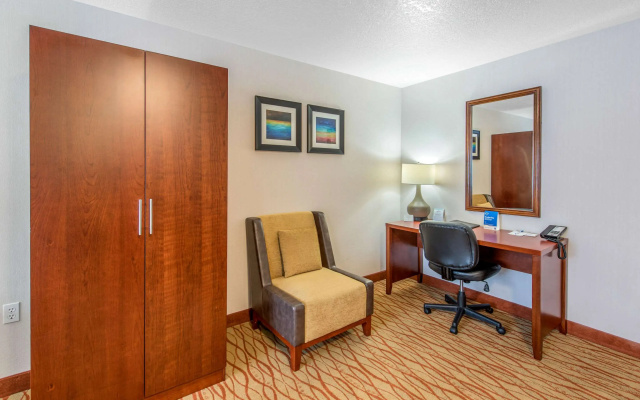 Comfort Inn Mount Shasta Area