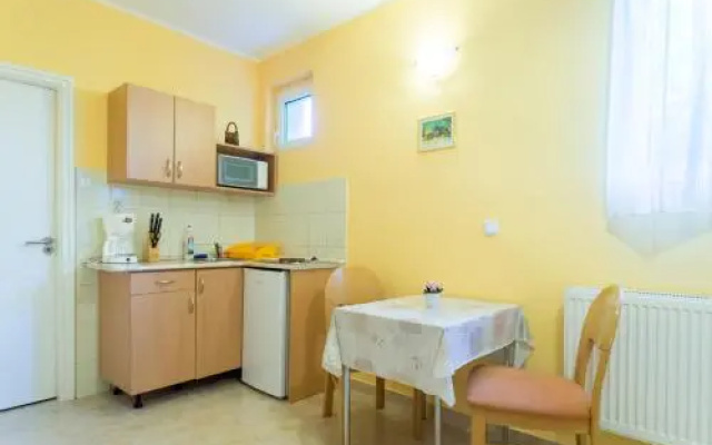 Andrea Apartmanház