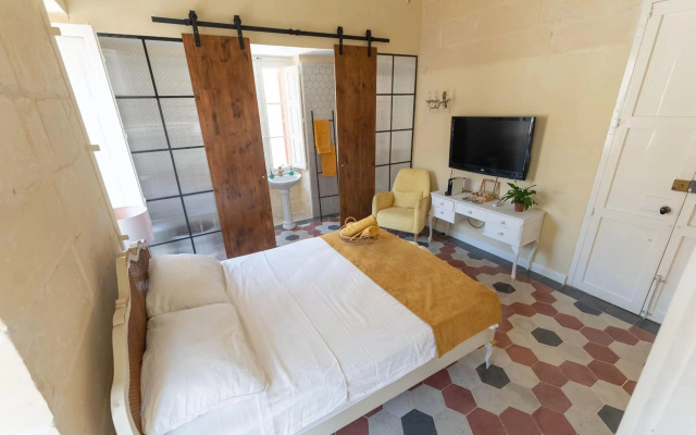 Tinja B&B