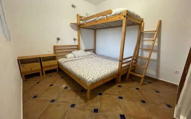 Lovely 10-bed Villa With Private Pool & Garden