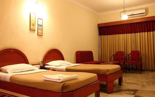 FabHotel Samrat Residency