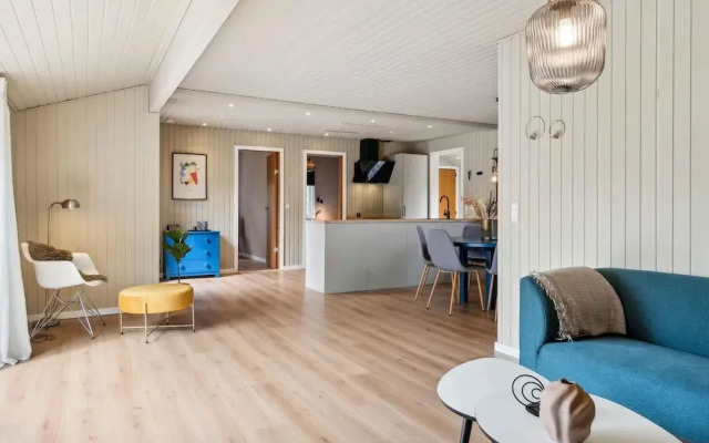 5 Star Holiday Home in Hals
