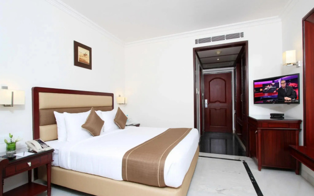 The Rialto Hotel