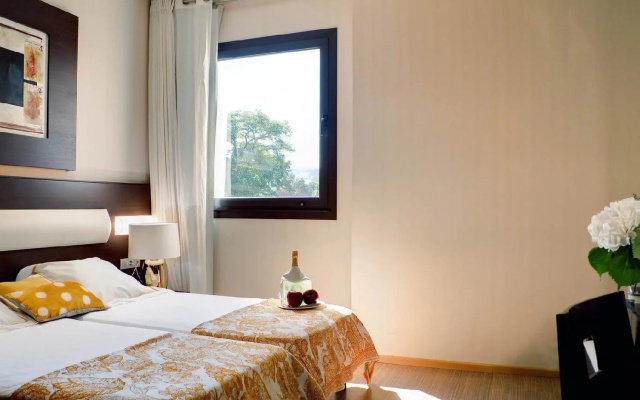 Oca Palacio de la Llorea Hotel & Spa