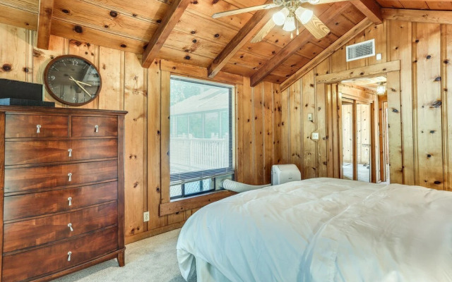 Spacious Coarsegold Getaway ~ 34 Mi to Yosemite!