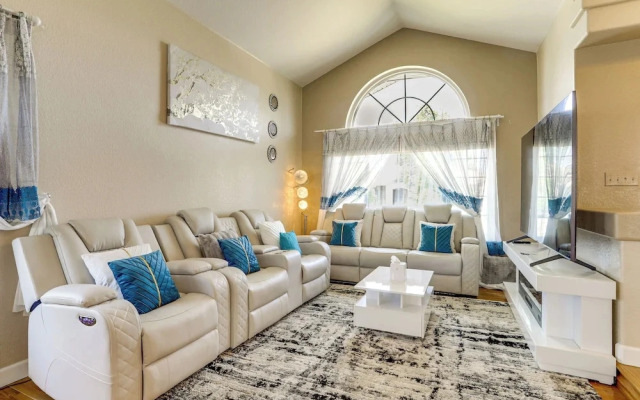 Hot Tub + Patio: Group-friendly Denver Oasis!