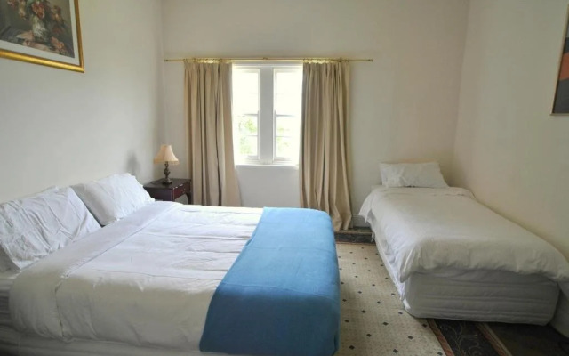 Cooma Cottage