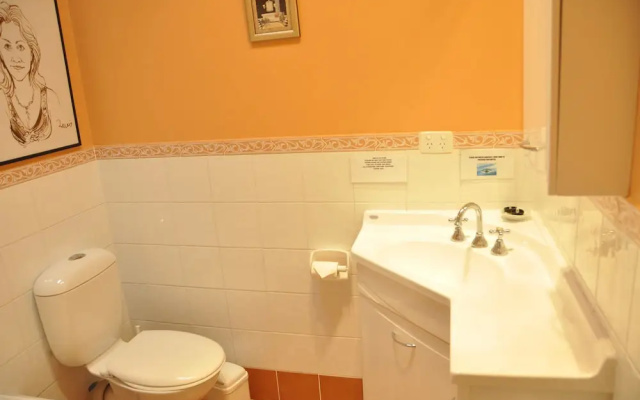 Old Bara Guesthouse