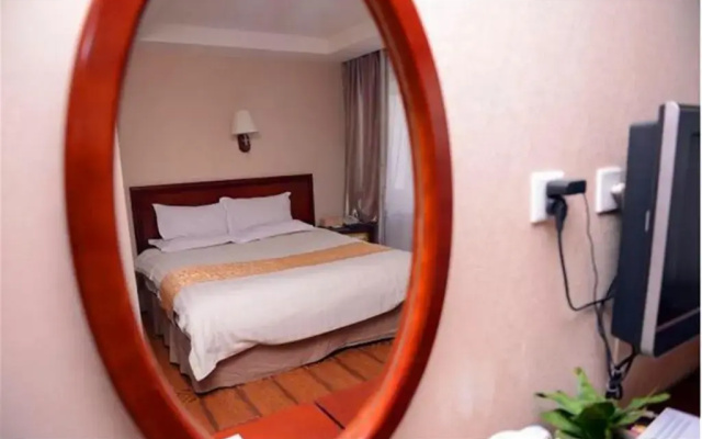 GreenTree Inn Harbin City Central Avenue Hotel