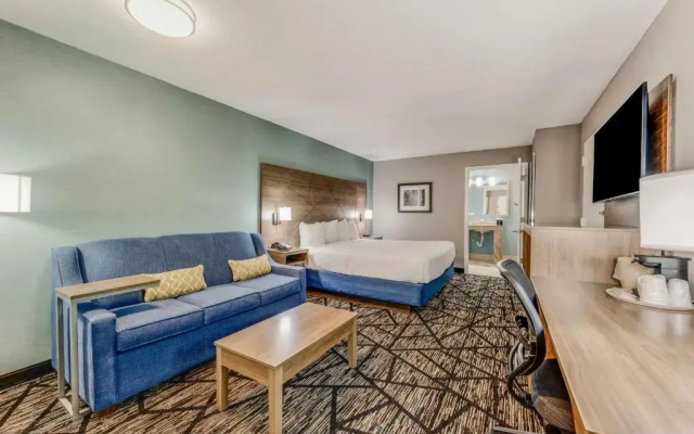 Huntsville Inn & Suites