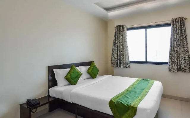 Treebo Trip Mahalaxmi Executive