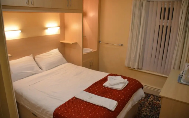 The Dukeries Hotel