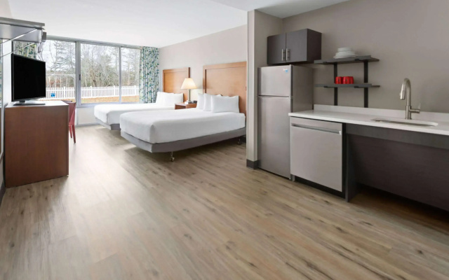Hawthorn Extended Stay by Wyndham Ellsworth / Bar Harbor