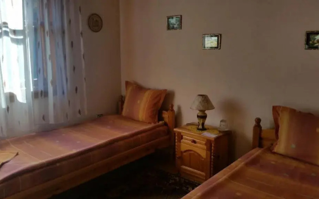 Mechta Guest House