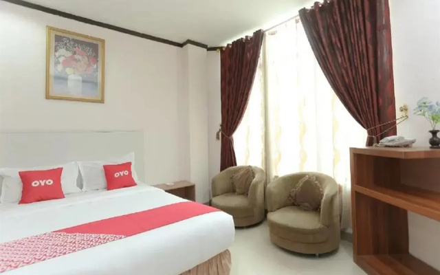 OYO 2057 Hotel Kharisma