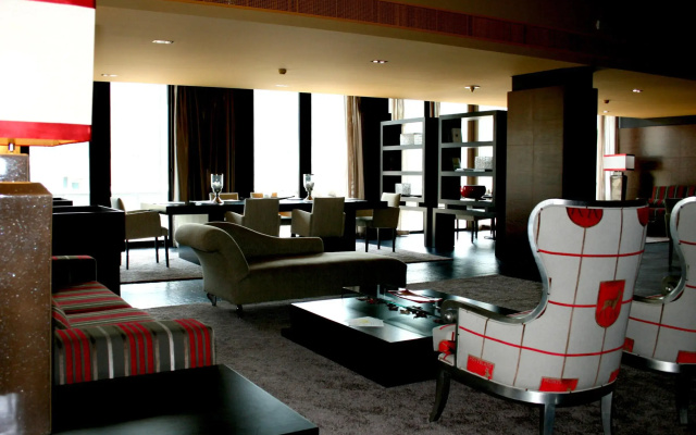 H2otel Congress & Medical Spa
