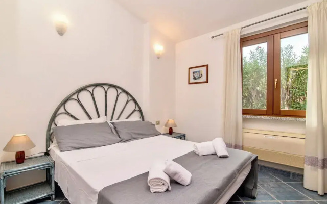 Villas with private pool in Costa Rei