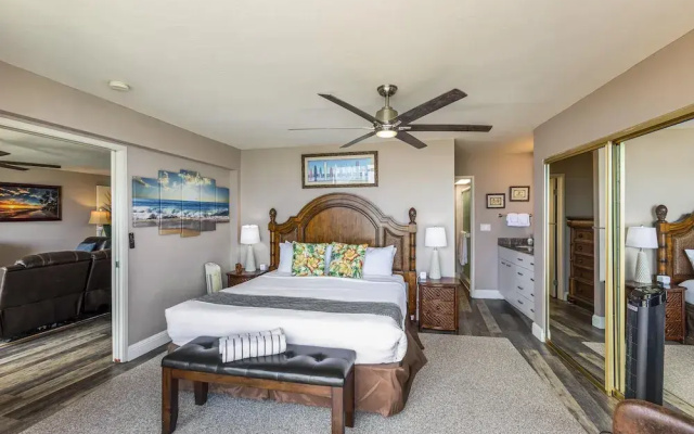 Beachfront Maui Penthouses