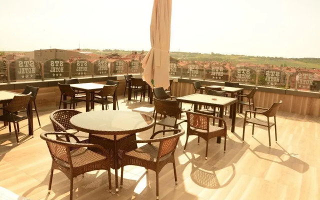 STS Hotel