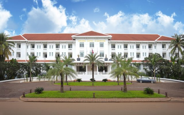 Raffles Hotel Le Royal in Phnom Penh, Cambodia from 365$, photos, reviews - zenhotels.com hotel front