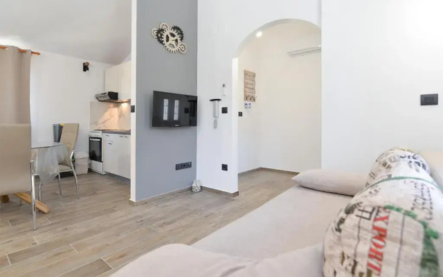 Apartment 1701