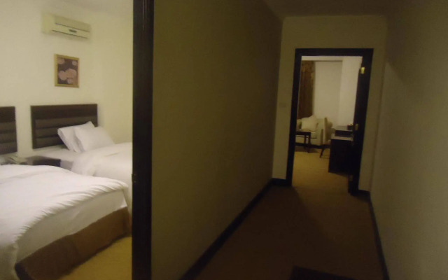 Sandy le Oriental Hotel