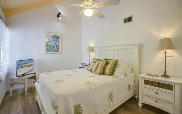 Sea Loft Village #106