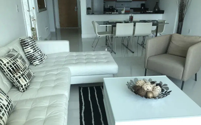 Amazing Apartment in Brickell