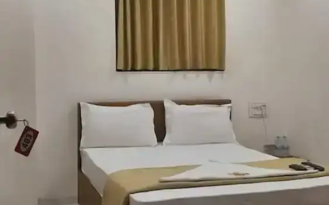 Fabhotel Infini Palace