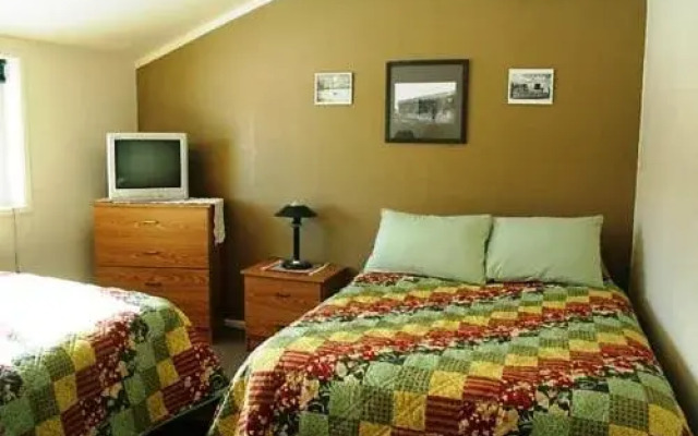 Mountain Ridge Motel & Rv Park
