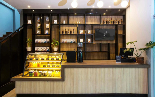 The Life Styles Hotel Surabaya