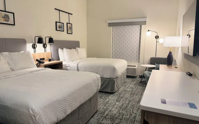 Sleep Inn & Suites