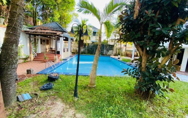 Seremban Grande Villa 163 by Vale Pine