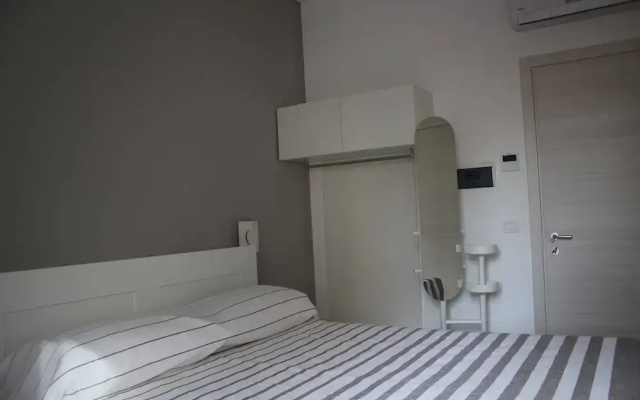 Room-camelia - Stanza Matrimoniale - B&b
