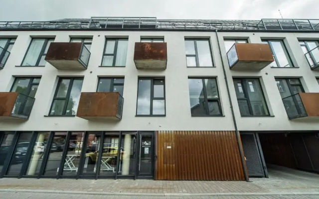 Comfortable Studio Apartment in Old Town by Hostlovers